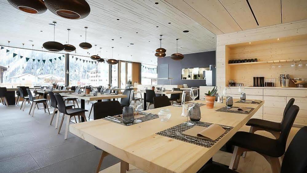 Bever Lodge Экстерьер фото