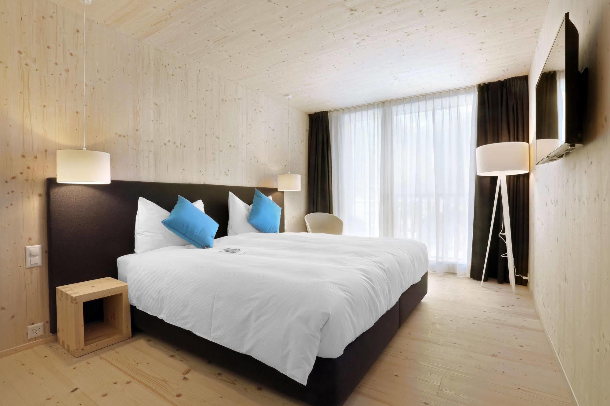 Bever Lodge Экстерьер фото
